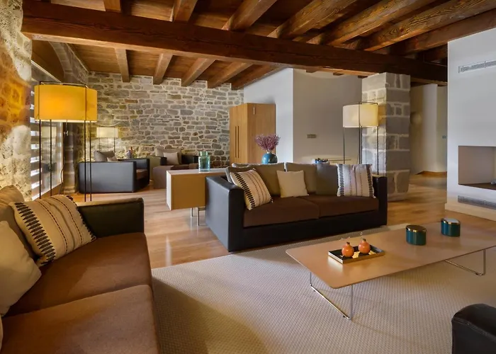 Hotel Rural Torre de Uriz